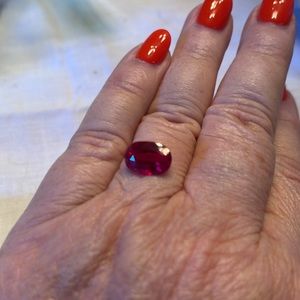 LOOSE STONE-RUBY 6.17 carat Oval Mixed GGL CERTIFICATION INCLUDED NATURAL RUBY